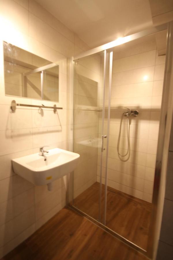 Wigury Stay Czestochowa Phòng bức ảnh